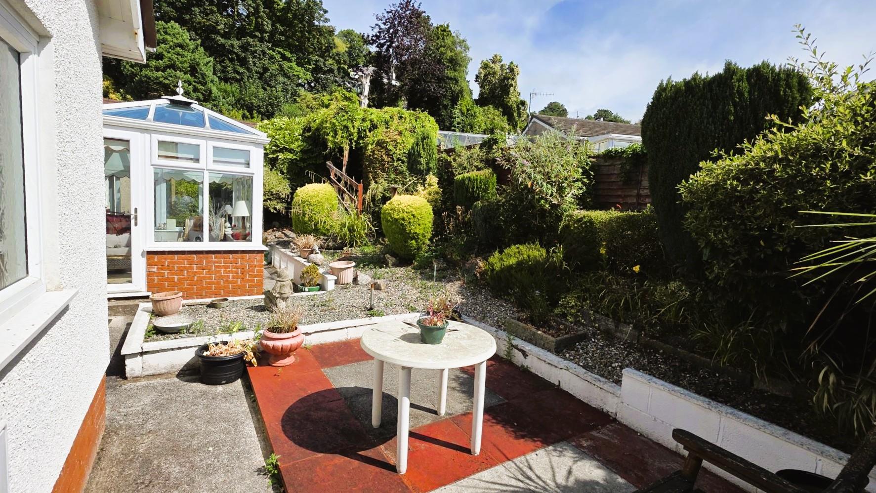 Gwscwm Road, Burry Port, SA16 0BS